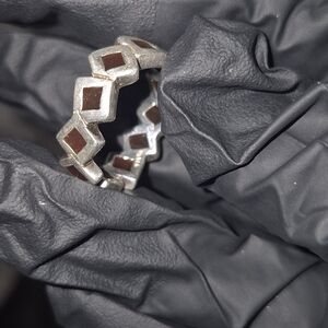 Source Unknown Silver and Brown Geometric Ring